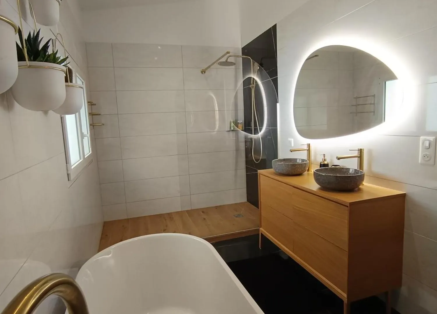 Apartmán Appartement Le Secret 140M2, Proche Sanctuaires, Climatise Lurdy